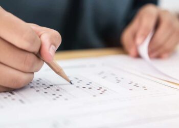 Concursos públicos abertos somam 42,8 mil vagas em todo o país