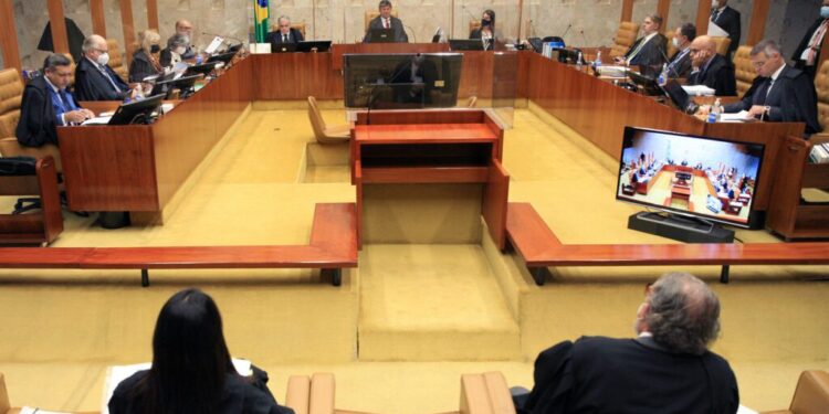 Em julgamento no STF, Relator vota por licença-maternidade de 180 dias a servidor que seja pai solo