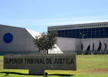 Atentado contra os pais cometido por menor também é causa de exclusão da herança, decide turma do STJ
