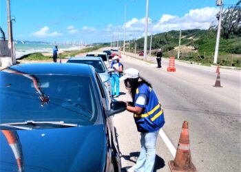 Detran inicia trabalho educativo informando sobre radares na Via Costeira