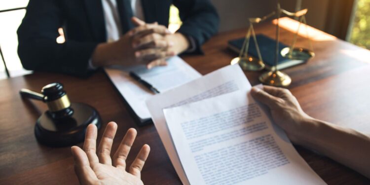 Estado deve aceitar certificado para que aprovada em concurso assuma cargo