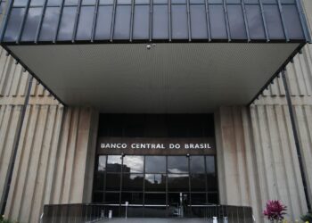 Copom inicia quarta reunião do ano avaliando fim de altas da Selic