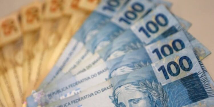 Reforma tributária deve ficar para 2023