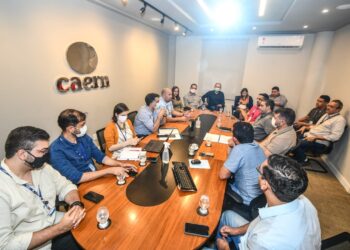 Prefeitura define atuação da Caern na obra da Av. Felizardo Moura