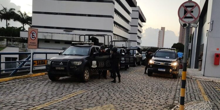 Polícia Federal realiza operação de combate ao tráfico internacional de drogas em Natal