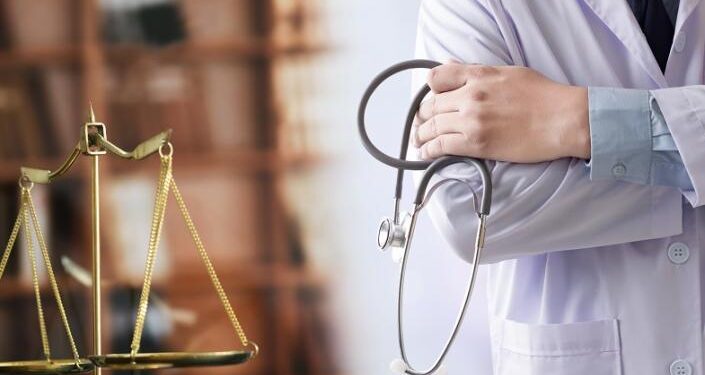 Paciente será indenizado por plano de saúde após ter internação recusada