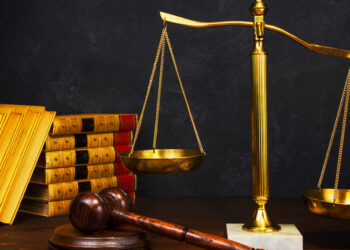 Julgamento mantém prescrição de dívida bancária mas afasta danos morais