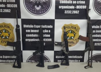 Polícia Civil deflagra 4ª fase da Operação “Sinaloa” e apreende quatro fuzis e vários carregadores em João Dias