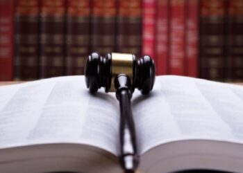 Mulher que usou documento falso para conseguir financiar veículo é condenada pela Justiça Federal no RN