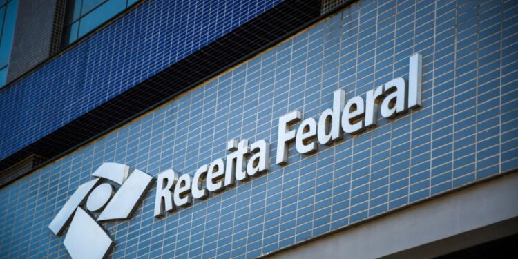Receita regulamenta correção de juros sobre créditos fiscais