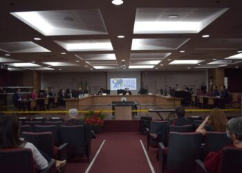 Por propaganda eleitoral antecipada, deputado estadual Albert Dickson é condenado pelo TRE/RN