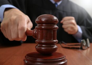 Ex-empregada das Lojas Americanas feita refém em assalto será indenizada