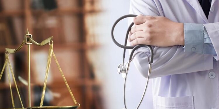 Plano de Saúde terá que indenizar paciente que teve realização de exame negada