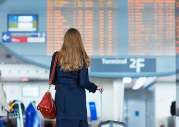 Por cancelamento de voo, passageira será indenizada por companhia aérea