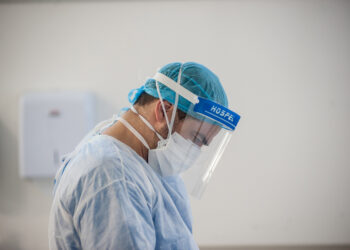 Indenização por incapacidade ou morte de profissionais da saúde em razão da pandemia é constitucional, decide STF