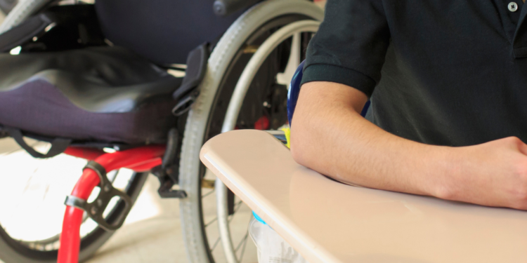 Paciente com paralisia cerebral terá tratamento custeado pelo Estado