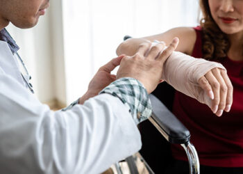 Seguro-viagem não é responsável por continuidade do tratamento médico após retorno do segurado ao Brasil