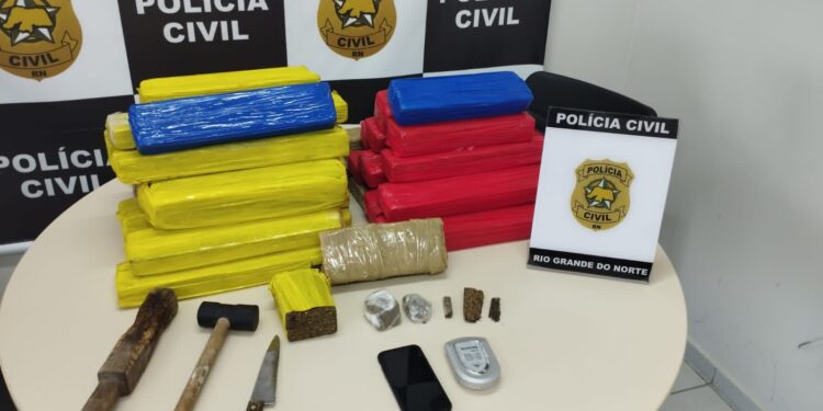 Polícia Civil prende suspeito por tráfico de drogas na zona norte de Natal