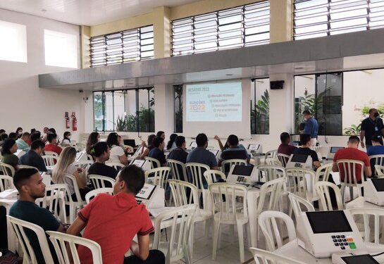 Zonas Eleitorais de Natal dão início ao treinamento de mesários