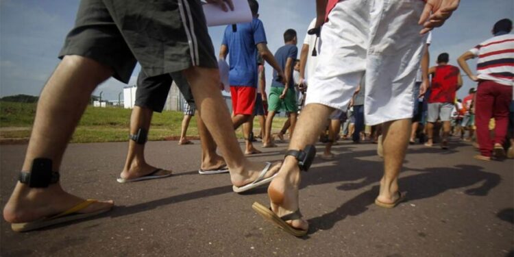 Projeto que extingue saídas temporárias de presos é aprovado pela Câmara Federal
