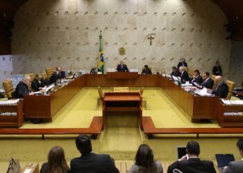 STF decide que mudanças na lei de improbidade não retroagem para condenações definitivas