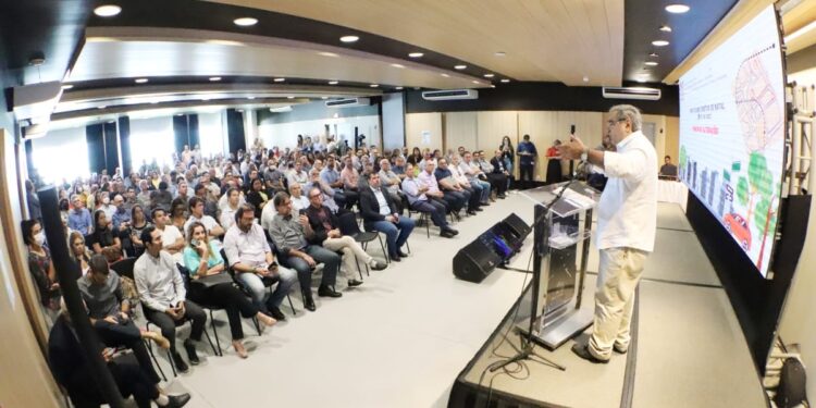 Álvaro Dias apresenta principais mudanças e atualizações do Plano Diretor de Natal