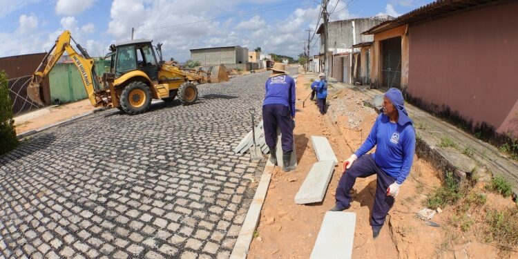 Obras da Prefeitura de Natal no bairro Planalto chegam a 80% de execução