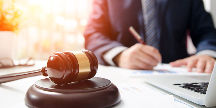 Honorários sucumbenciais de sociedade de advogados se equiparam a crédito trabalhista na recuperação