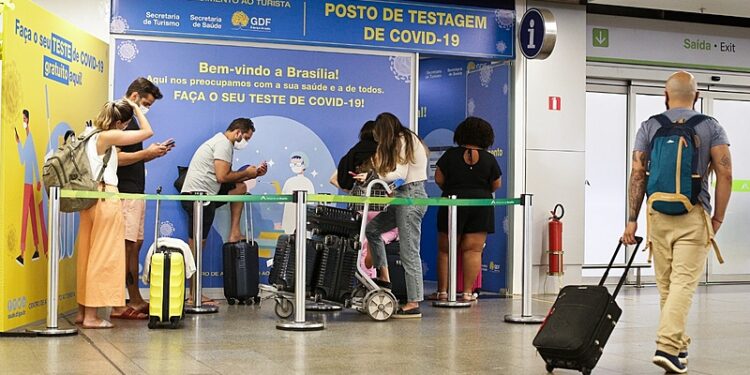 Anvisa altera portaria altera regras para entrada no país