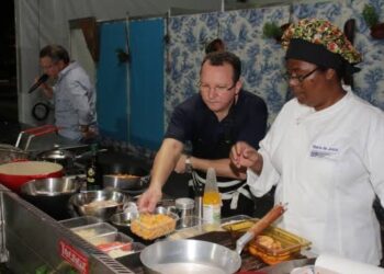 Senac RN realiza Aulas-Show gastronômicas na 7ª Festa do Camarão