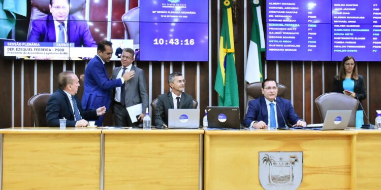 AL/RN aprova projeto que trata de rateio dos precatórios do Fundef/Fundeb