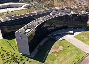 TST condena empresa que limitou ida de atendentes ao banheiro