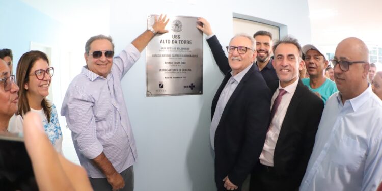 Prefeitura inaugura UBS do Alto da Torre