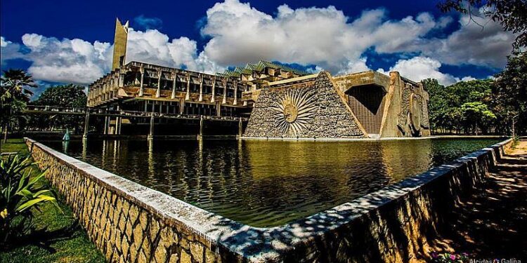 Com 103 vagas previstas, UFRN abre inscrições para concurso público nesta segunda-feira (17)