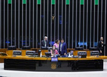 Câmara aprova projeto que destina R$ 2 bi às Santas Casas