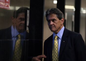 Após ataque a policiais federais, Roberto Jefferson está preso em Benfica