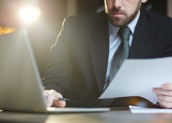 Parecer da AGU estabelece parâmetros para aplicação da nova Lei de Improbidade Administrativa na esfera disciplinar