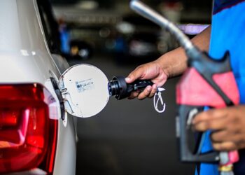 Reunião entre estados e União sobre ICMS dos combustíveis termina sem acordo