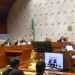 Regra que posiciona membro do MP ao lado do juiz é constitucional, entende STF