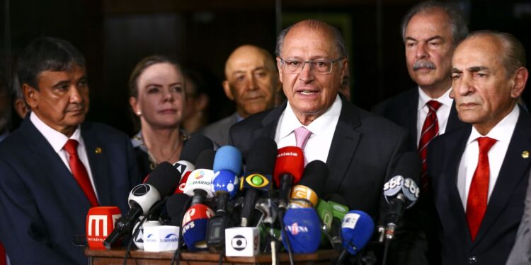 Transição de governo começa na próxima segunda-feira