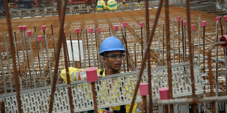 Índice Nacional da Construção Civil desacelera para 0,38% em outubro