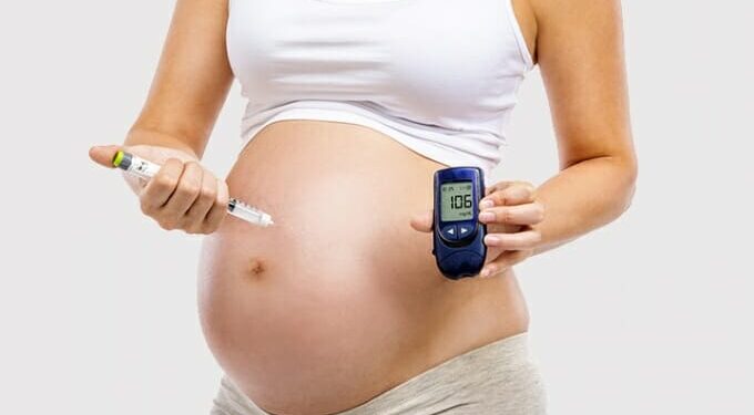 Portadora de diabetes gestacional terá tratamento custeado por plano de saúde