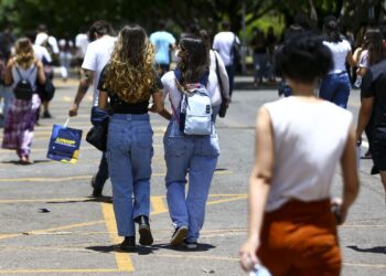 Professores dão dicas para segundo dia de provas do Enem