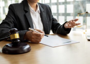 Cinco ótimos concursos para quem é formado em Direito