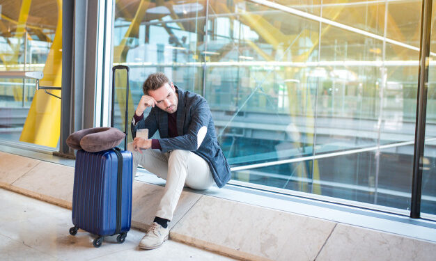 Cliente de companhia aérea será indenizado por ter reserva de voo cancelada indevidamente