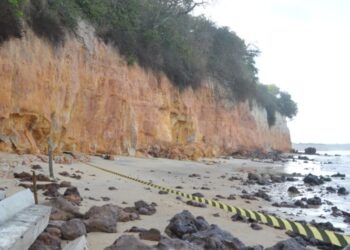 MPF indica obra de drenagem como prioridade para a segurança das falésias de Pipa