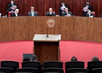 Multa de R$ 22,9 milhões ao PL por litigância de má-fé é confirmada pelo TSE