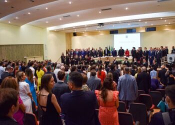 Candidatos eleitos no Rio Grande do Norte são diplomados