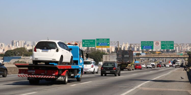 PRF inicia hoje Operação Natal 2022 nas rodovias de todo o país