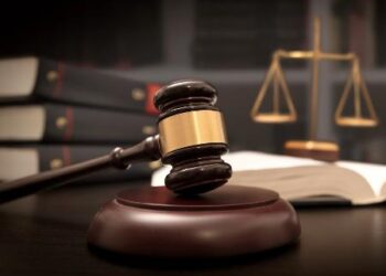 Caern deve indenizar usuário por cobrança indevida